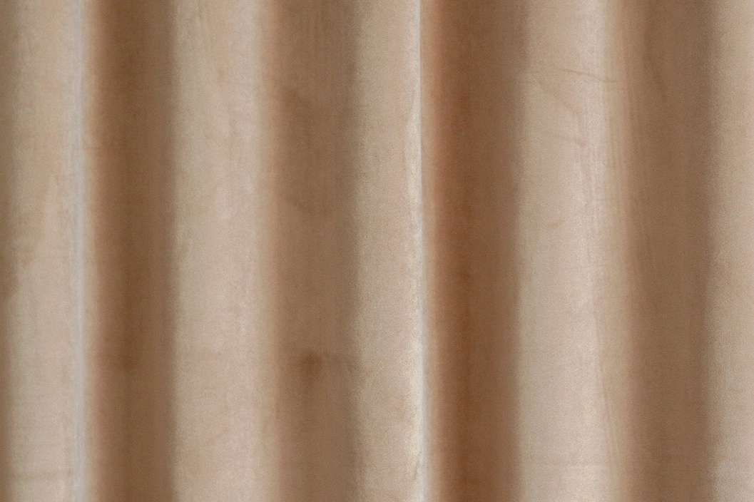 Sötétítő függöny anyag barna színben matt bársonyos tapintású