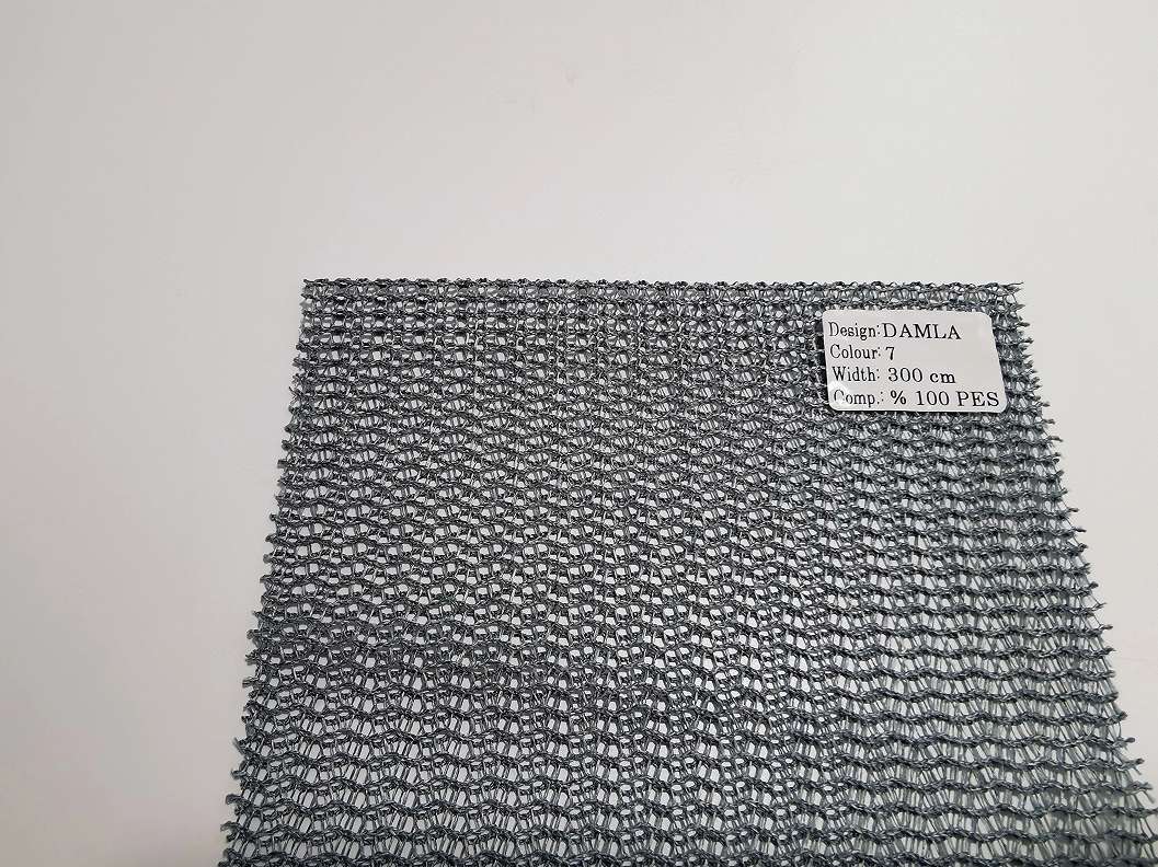 Világos szürkés fényáteresztő dekor függöny textil 300cm magas_5,6Fm